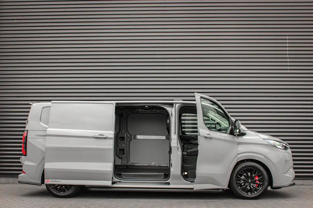 Ford Transit 340 L2H1 Limited 65 kWh 218PK uit 2025, foto 8