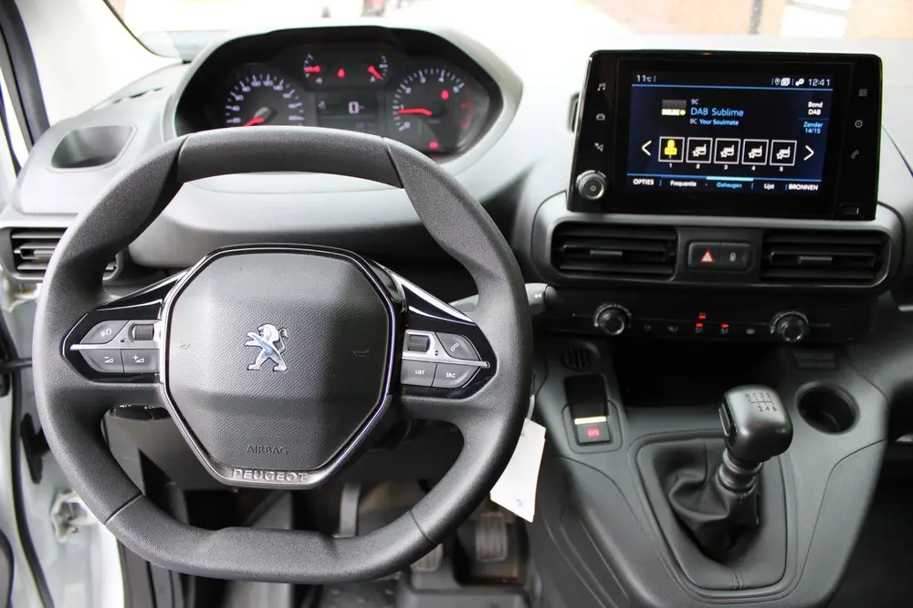 Peugeot Partner 1.5 BlueHDI Premium uit 2022, foto 6