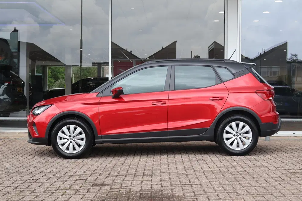 SEAT Arona 1.0 EcoTSI 95pk Style Business Connect uit 2024, foto 13