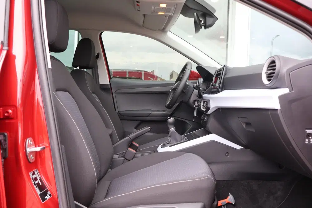 SEAT Arona 1.0 EcoTSI 95pk Style Business Connect uit 2024, foto 15