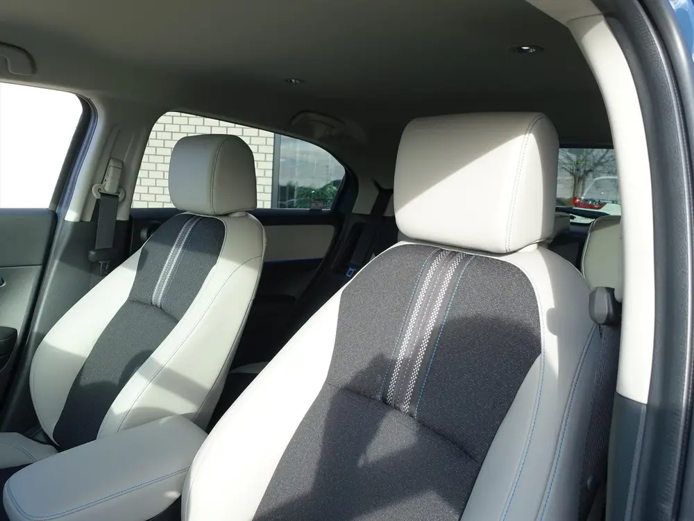 Honda Hr-V 1.5 e:HEV i-MMD 131pk CVT Advance Style Black Edi uit 2026, foto 16