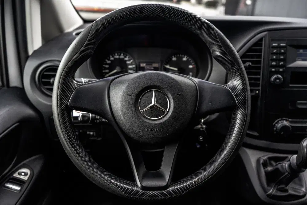 Mercedes-Benz Vito 111 CDI L2H1 uit 2019, foto 15