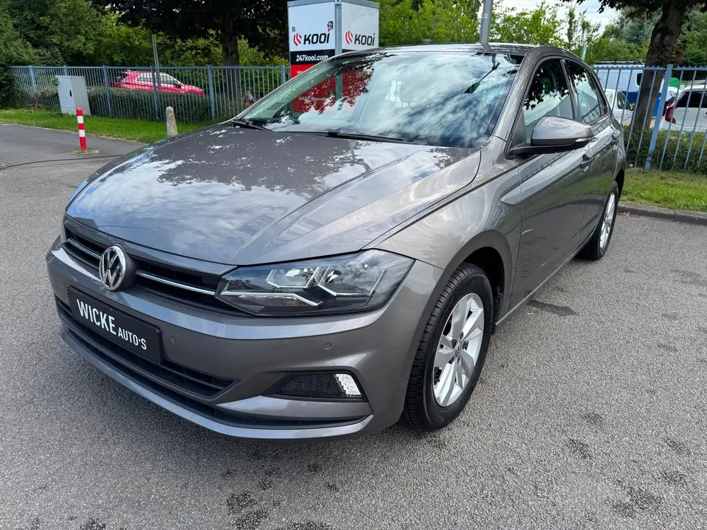 Volkswagen Polo 1.0 TSI Comfortline Navigatie PDC PDC Clima uit 2019, foto 2