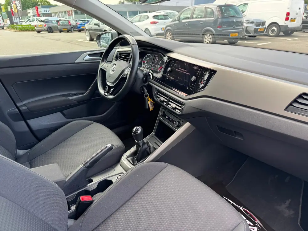 Volkswagen Polo 1.0 TSI Comfortline Navigatie PDC PDC Clima uit 2019, foto 6
