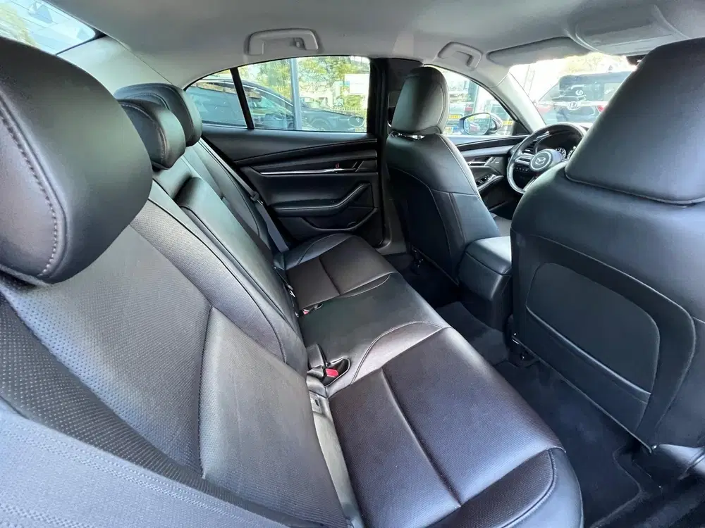Mazda 3 2.0 e-SkyActiv-G M Hybrid 122 Luxury Mazda uit 2020, foto 13