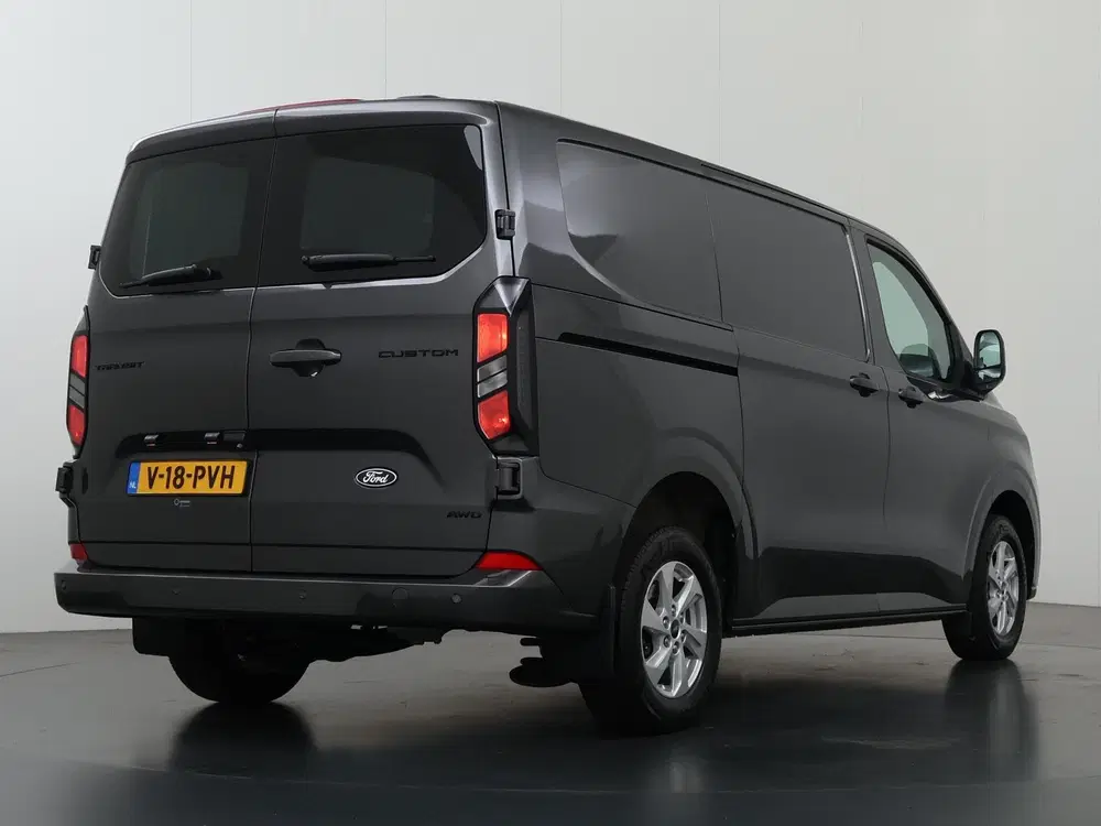 Ford Transit Custom 320 uit 2024, foto 2
