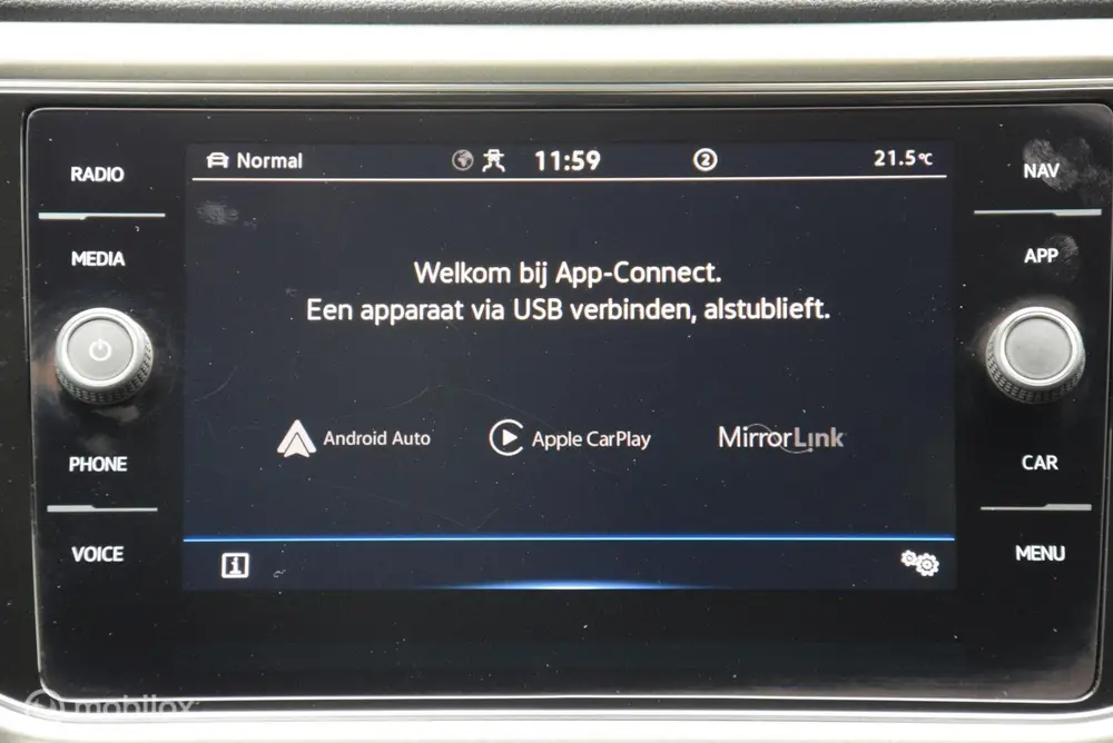 Volkswagen T-Roc 1.5 TSI Style Business Trekhaak Carplay Ada uit 2021, foto 17