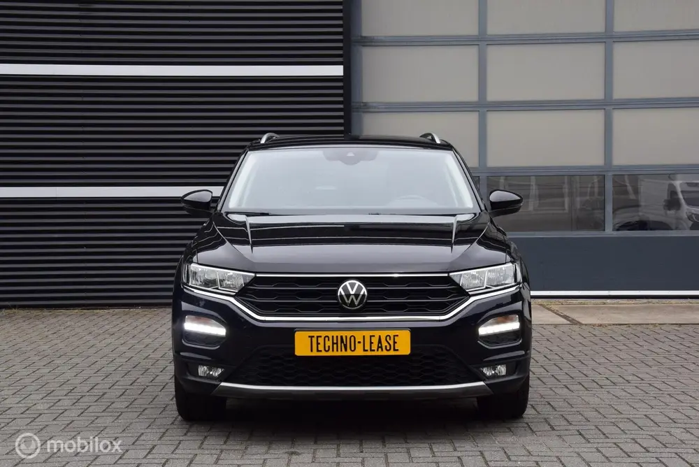 Volkswagen T-Roc 1.5 TSI Style Business Trekhaak Carplay Ada uit 2021, foto 3