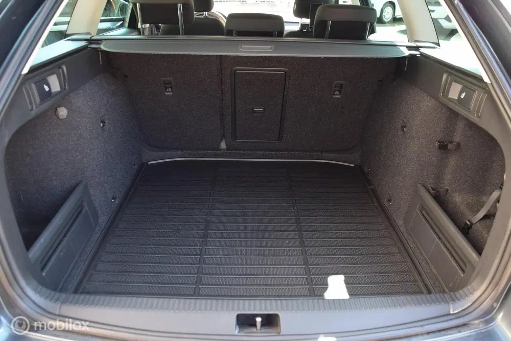 Skoda Octavia 1.0 TSI Greentech Business Edition Trekh uit 2020, foto 18