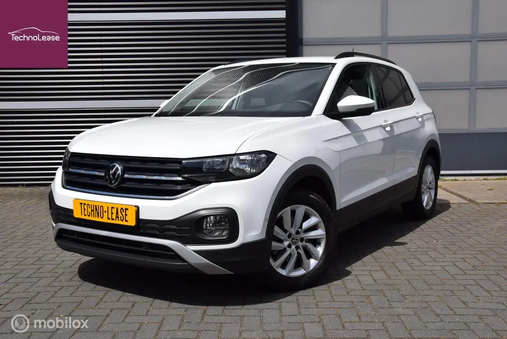 Volkswagen T-Cross 1.0 TSI Life 110pk DSG Executive pakket A uit 2021