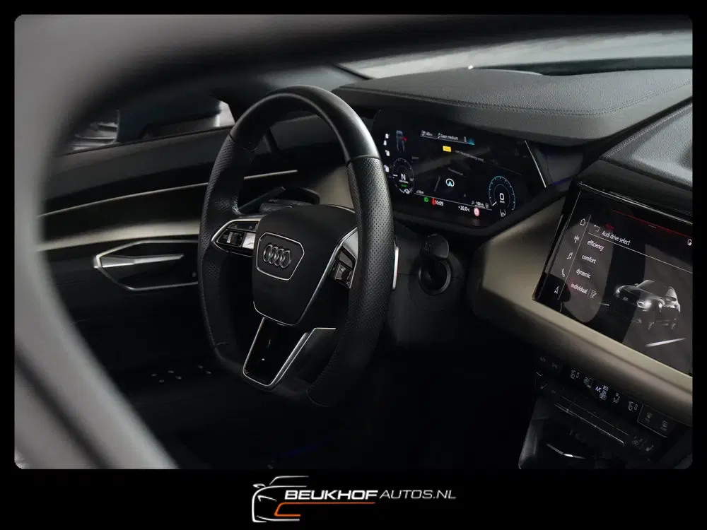 Audi e-tron 93 kWh Leer Adapt Cruise Carplay Pano Soh uit 2021, foto 14