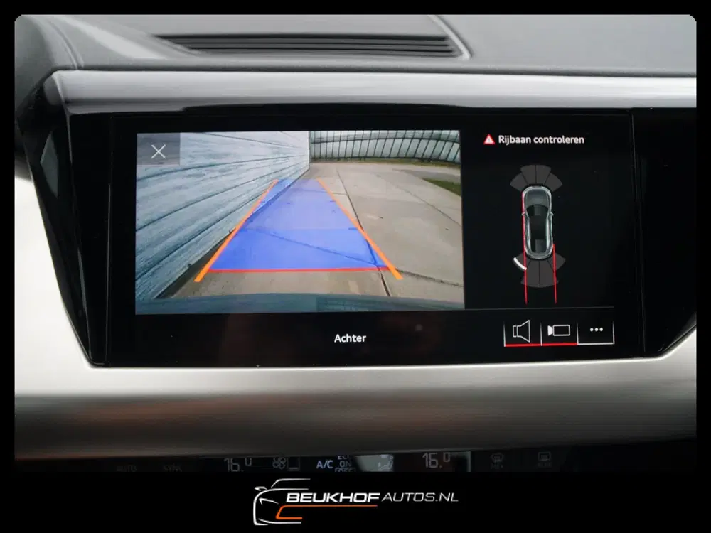 Audi e-tron 93 kWh Leer Adapt Cruise Carplay Pano Soh uit 2021, foto 9