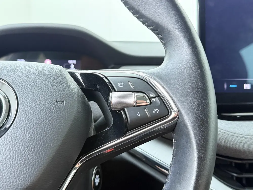 Skoda Enyaq 60 uit 2022, foto 9