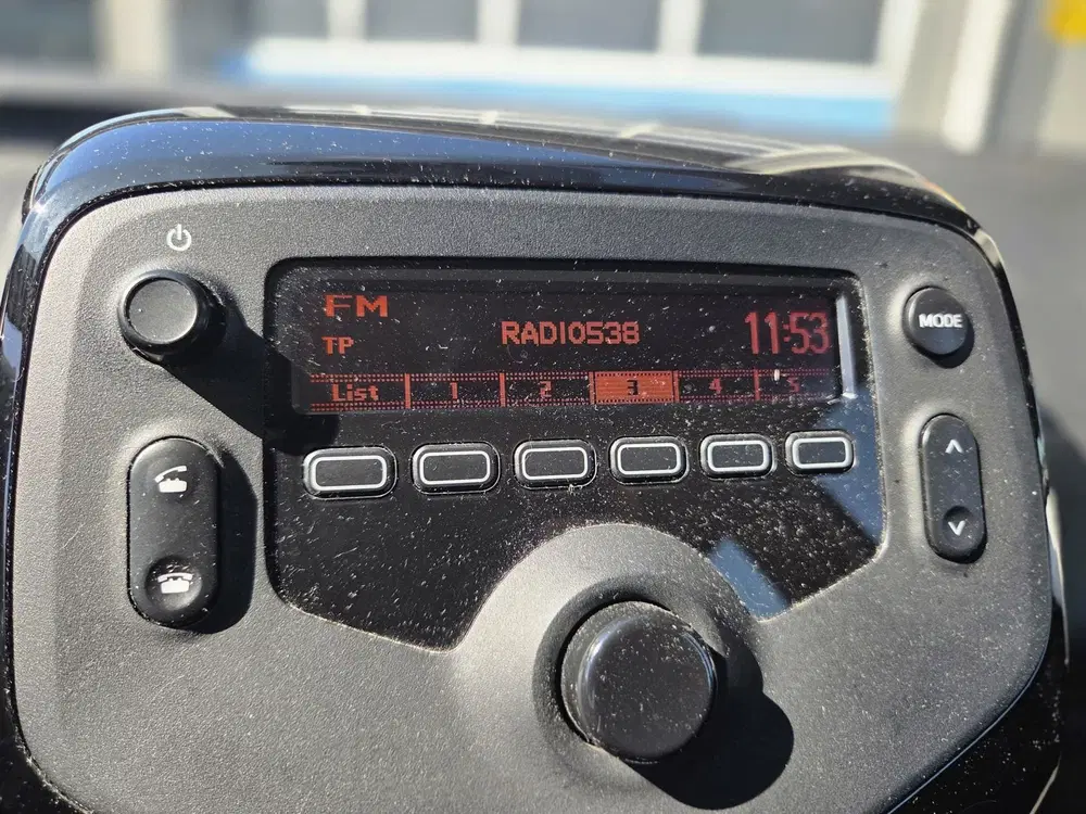Citroën C1 Citroen C1 1.0 VTi Feel * Airco uit 2021, foto 17