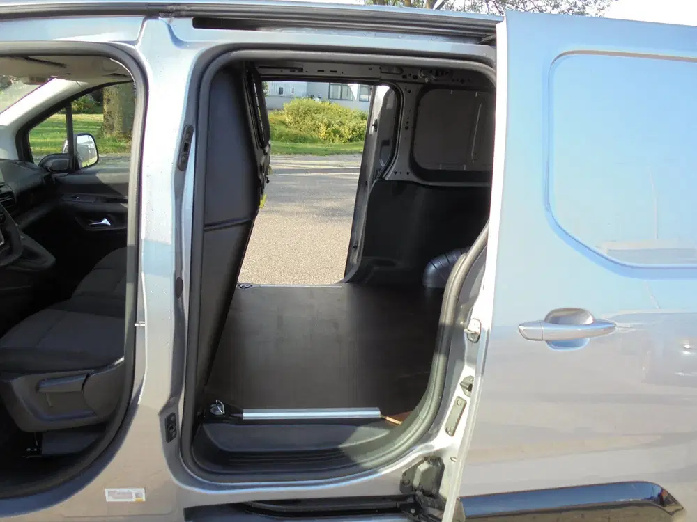 Peugeot Partner 1.5 BlueHDi 130 S&S L2 Dubbele schuifdeur uit 2024, foto 7