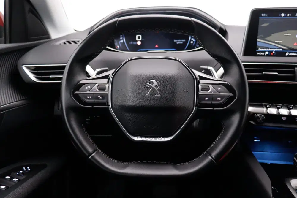 Peugeot 3008 1.2T Aut. ALLURE CAMERA uit 2019, foto 17
