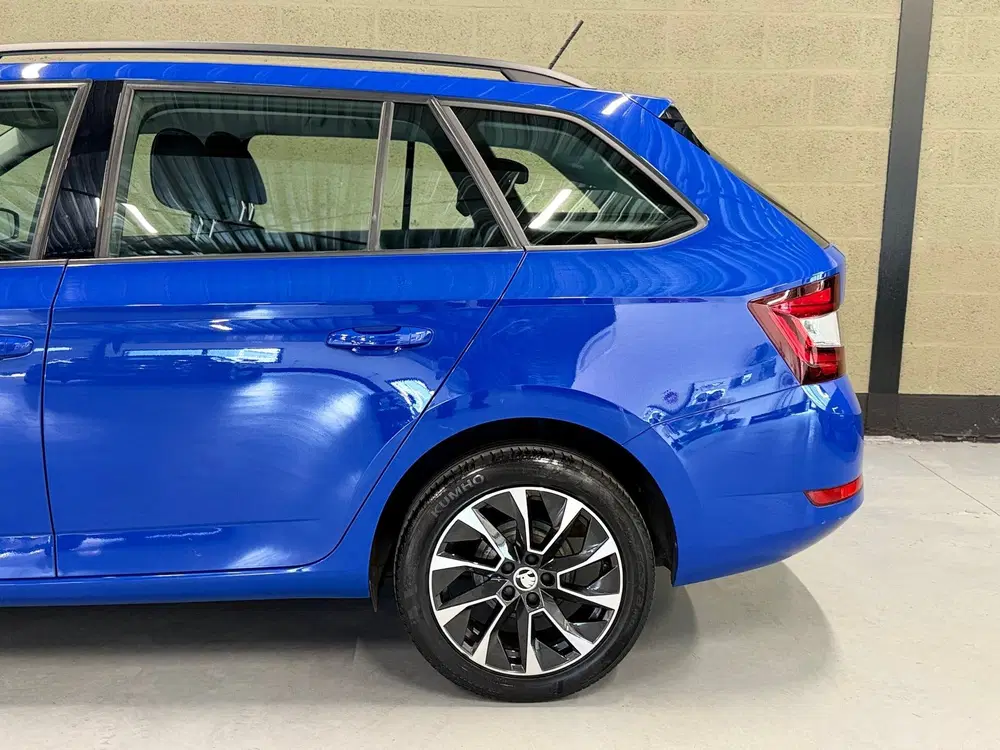 Skoda Fabia 1.0 TSI Business Edition uit 2021, foto 15