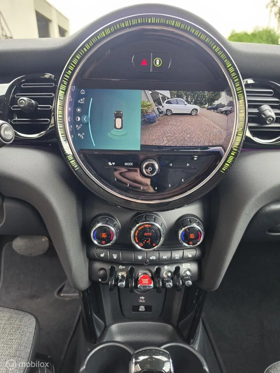 Mini Cooper 1.5 Cooper Classic Camera uit 2023, foto 12