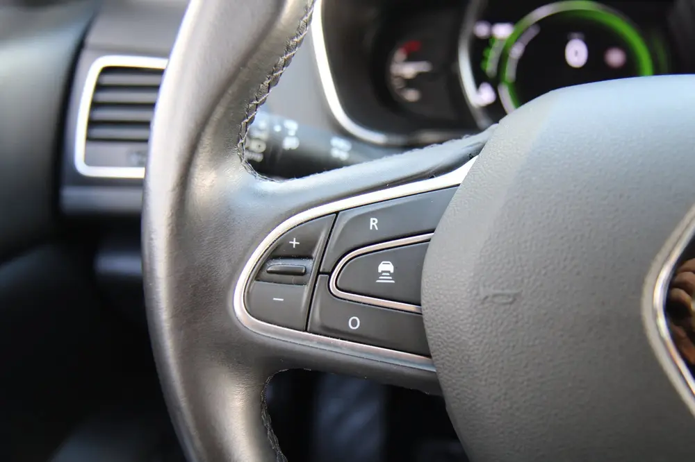 Renault Megane Mégane Estate 1.3 TCe EDC 160PK Bose HUD L uit 2019, foto 16