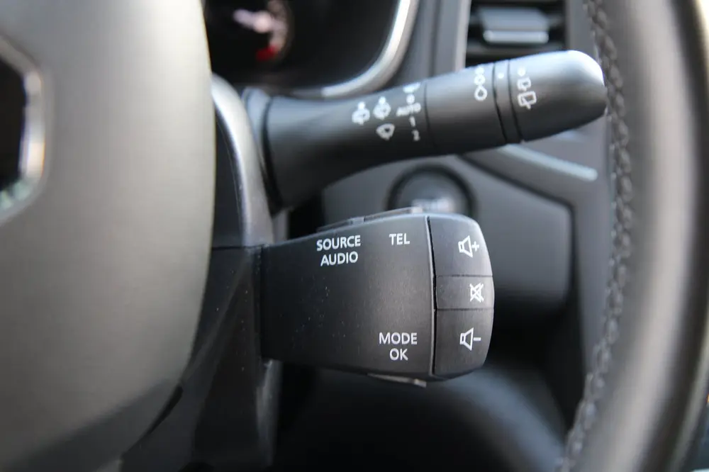 Renault Megane Mégane Estate 1.3 TCe EDC 160PK Bose HUD L uit 2019, foto 18