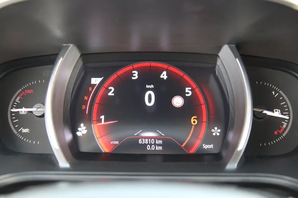 Renault Megane Mégane Estate 1.3 TCe EDC 160PK Bose HUD L uit 2019, foto 9