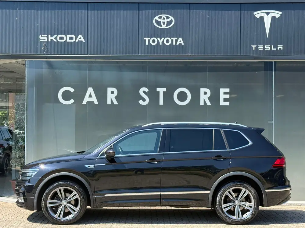 Volkswagen Tiguan Allspace 1.5 TSI Highline R-Line 7pers Pan uit 2021, foto 5