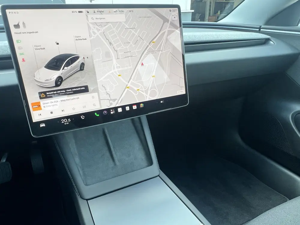 Tesla Model 3 RWD Direct Leverbaar NL Auto Incl. BTW Rij uit 2026, foto 8