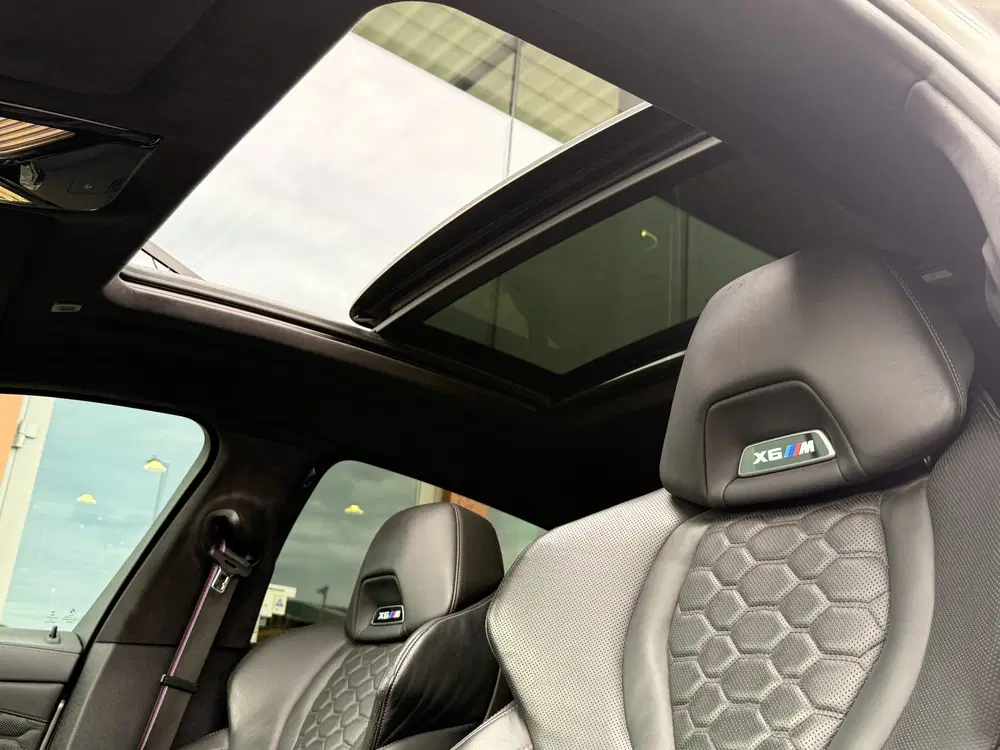 BMW X6 M Competition uit 2020, foto 8