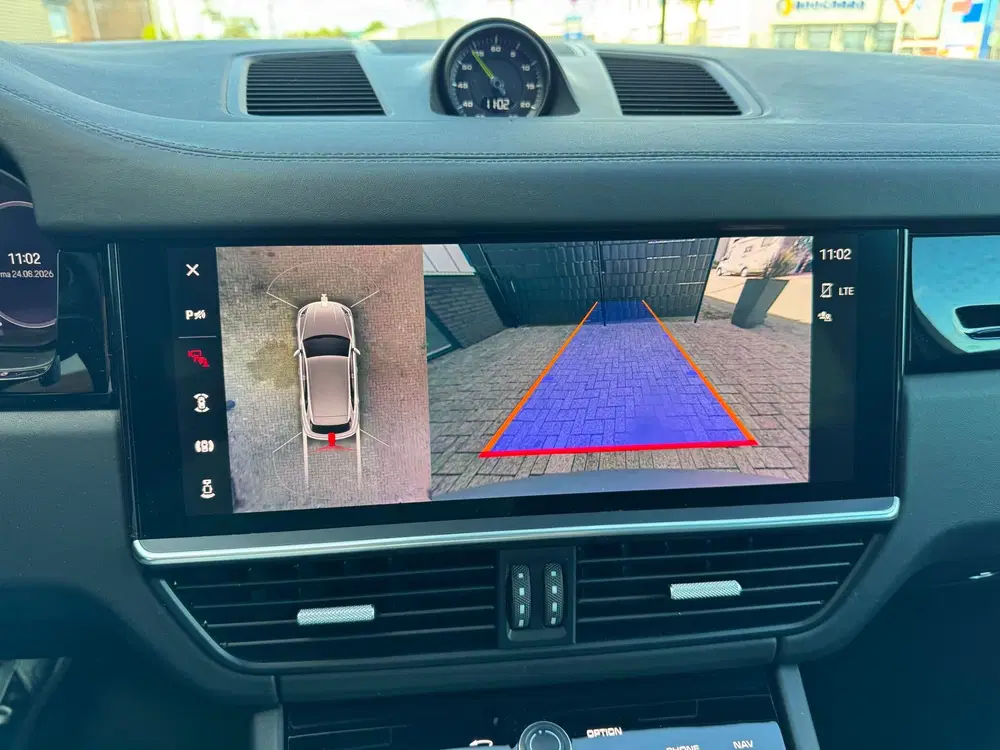 Porsche Cayenne 3.0 E-Hybrid sport chrono uit 2021, foto 16