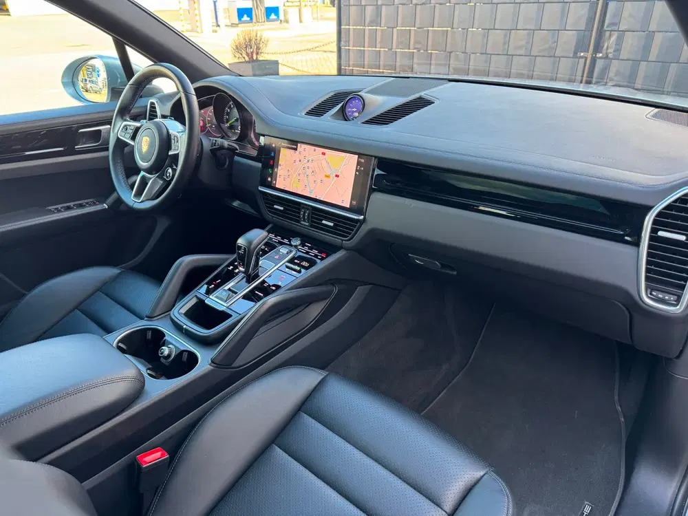 Porsche Cayenne 3.0 E-Hybrid sport chrono uit 2021, foto 9
