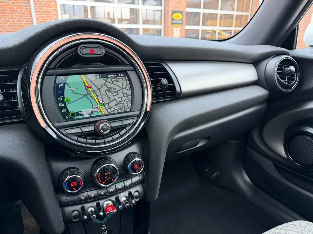 Mini Cooper 1.5 Cooper Chili uit 2020, foto 11