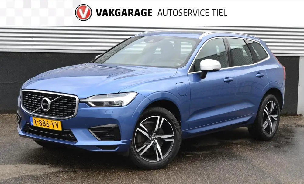 Volvo XC60 2.0 T8 Twin Engine AWD R-Design Schuif/kanteldak uit 2019
