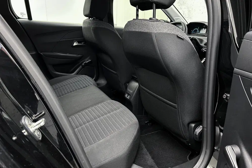 Peugeot 208 EV Active 50 kWh uit 2022, foto 15