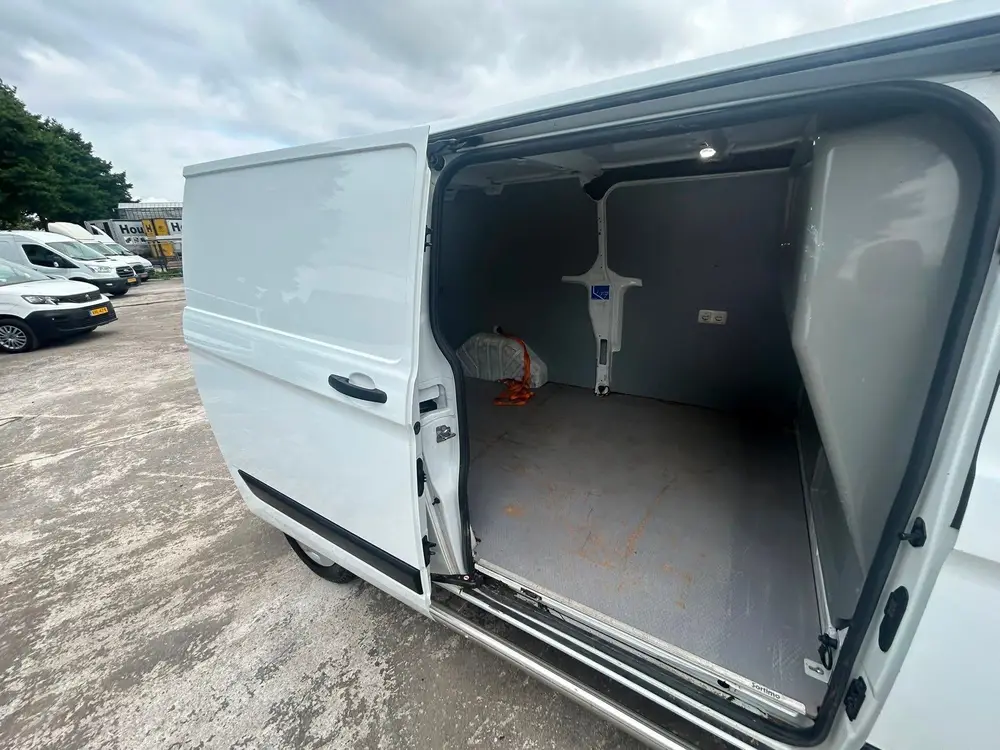 Ford Transit Custom 300 2.0 TDCI L2H1 euro 6 uit 2019, foto 10