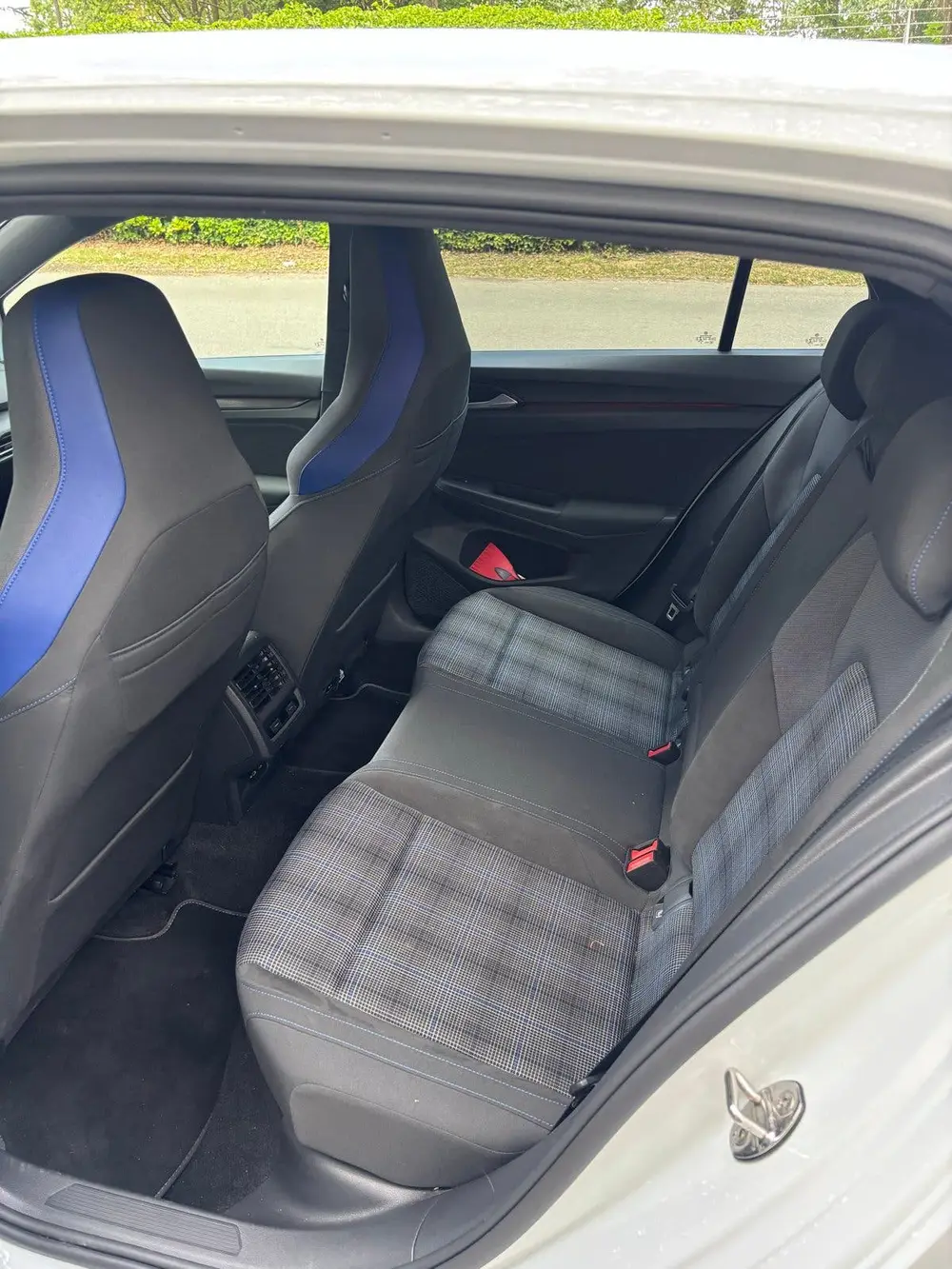 Volkswagen Golf 1.4 Ehybrid 245pk DSG 2021 Wit uit 2021, foto 6
