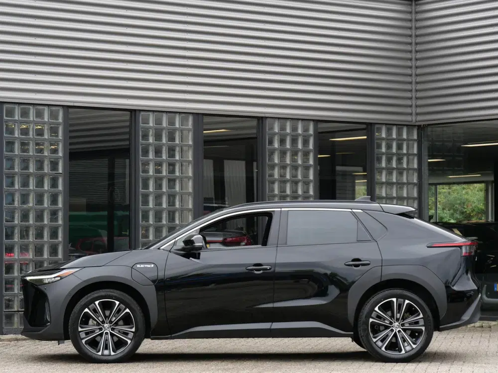 Toyota bZ4X 71kWh PREMIUM uit 2022, foto 3