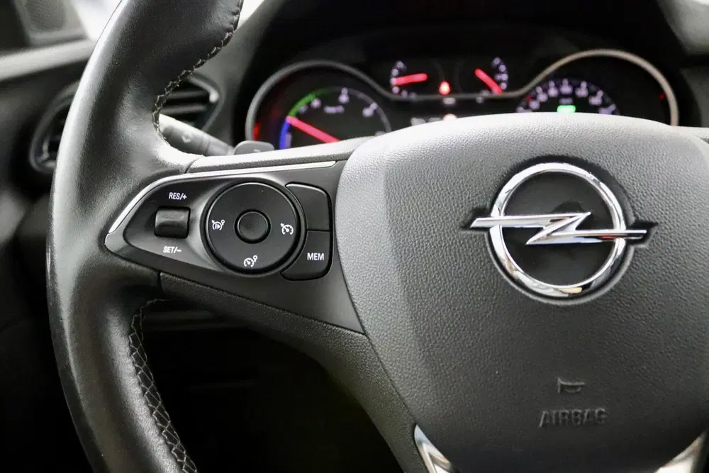 Opel Grandland X 1.6 Turbo Hybrid4 Innovation antraciet uit 2020, foto 17