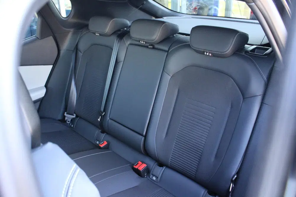 Ford Capri Extended Range AWD 79 kWh 340pk uit 2025, foto 12