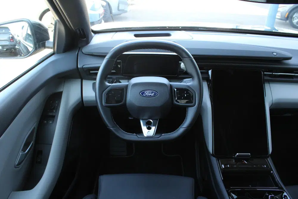 Ford Capri Extended Range AWD 79 kWh 340pk uit 2025, foto 16