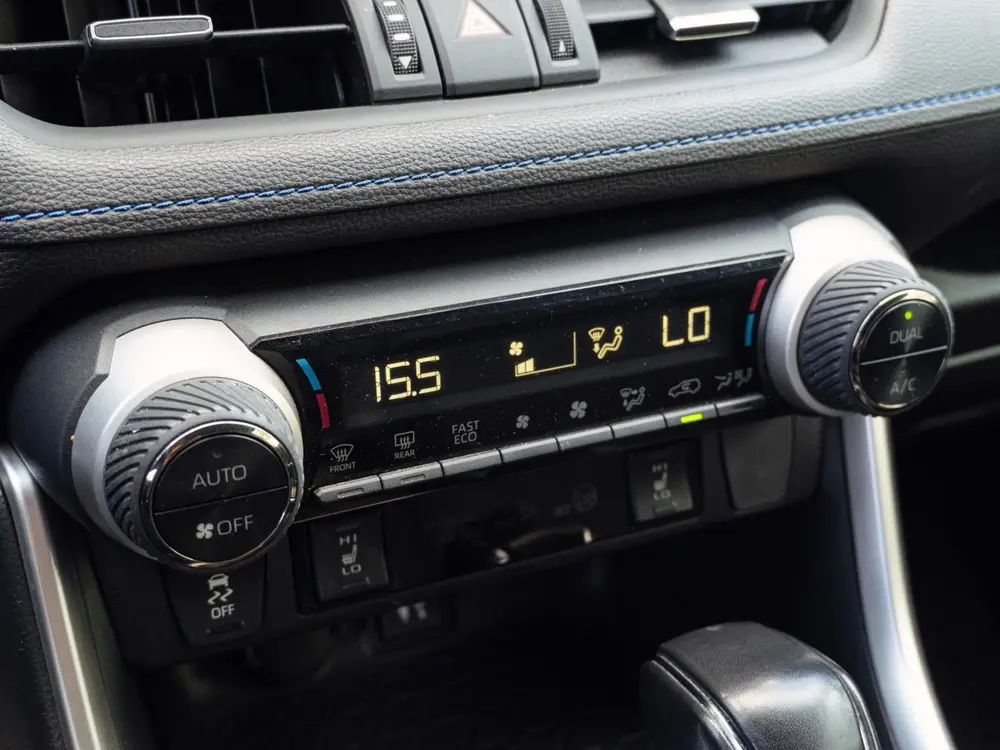 Toyota RAV4 2.5 Hybrid Style|Trekhaak|Alarm|Two Tone uit 2019, foto 19