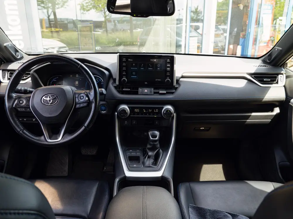 Toyota RAV4 2.5 Hybrid Style|Trekhaak|Alarm|Two Tone uit 2019, foto 2