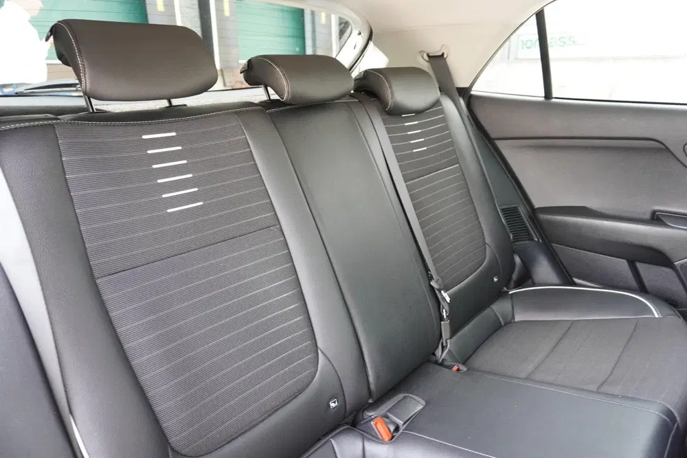 Kia Rio 1.0 T-GDi 101pk MHEV GT-Line uit 2021, foto 14