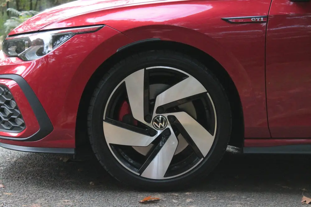 Volkswagen Golf 2.0 TSI GTI | Pano | Camera | ACC (bj 2020) uit 2020, foto 8