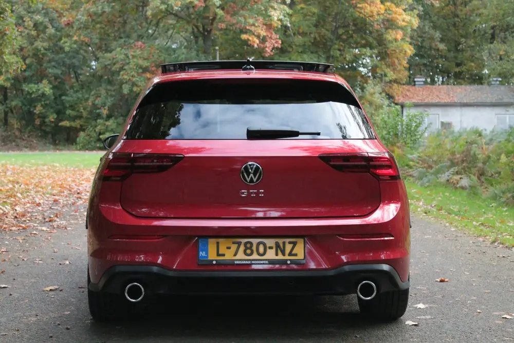 Volkswagen Golf 2.0 TSI GTI | Pano | Camera | ACC (bj 2020) uit 2020, foto 9