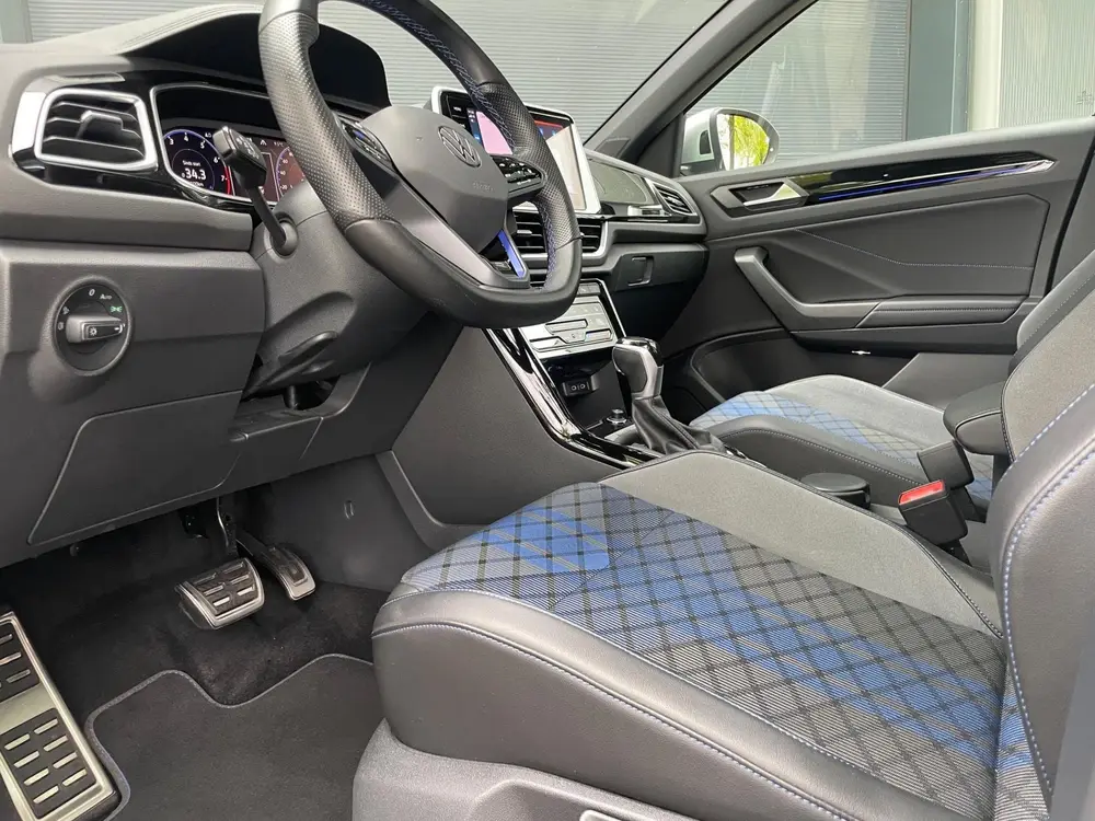 Volkswagen T-Roc R AKRA PANO SFEER CARPLAY CAMERA DIGITAAL C uit 2023, foto 13