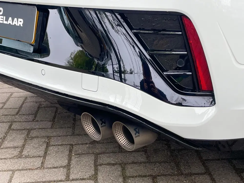 Volkswagen T-Roc R AKRA PANO SFEER CARPLAY CAMERA DIGITAAL C uit 2023, foto 3