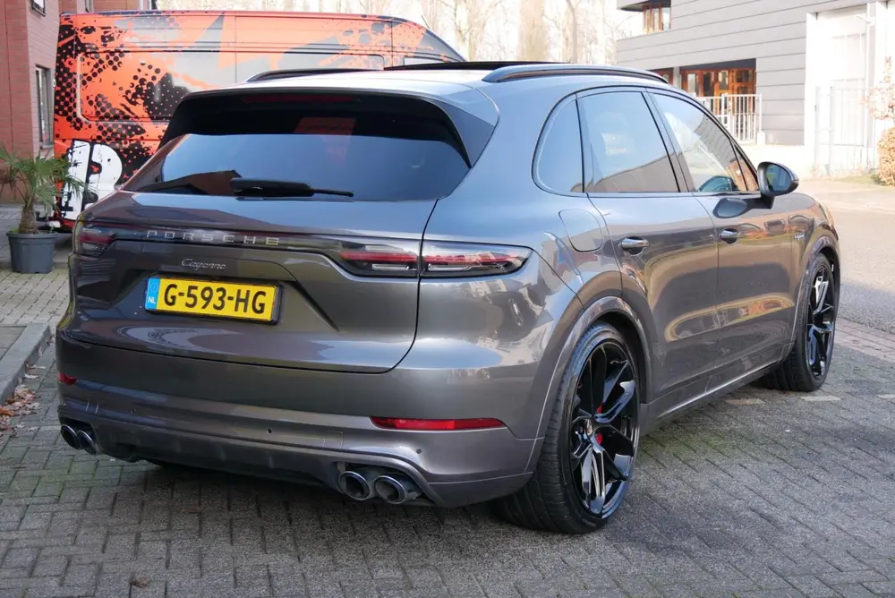 Porsche Cayenne 3.0 E-Hybrid. pano. sportchrono. memory. luc uit 2019, foto 11
