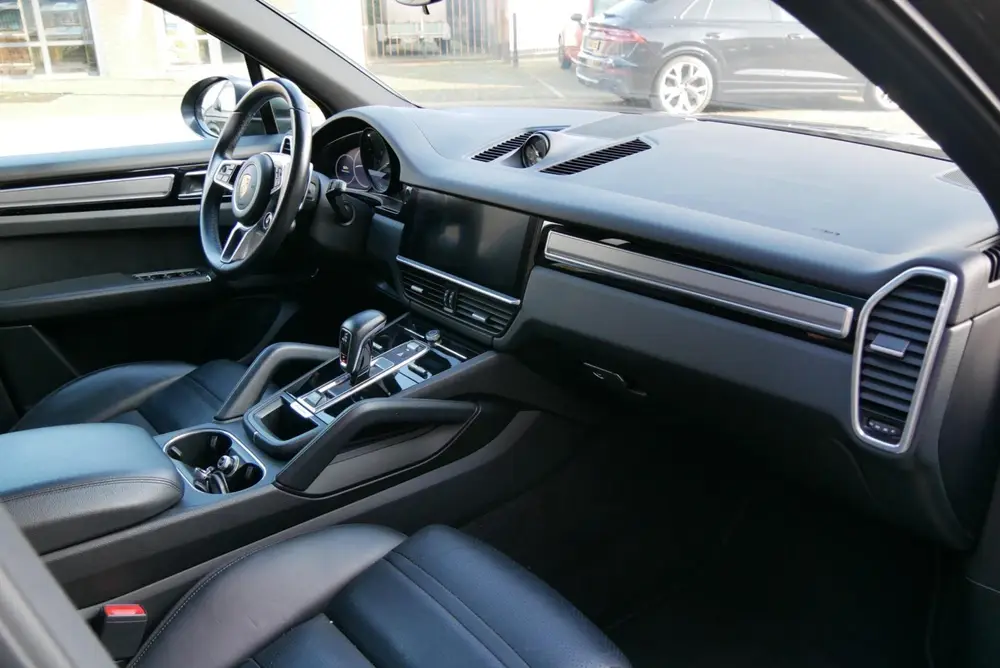 Porsche Cayenne 3.0 E-Hybrid. pano. sportchrono. memory. luc uit 2019, foto 15