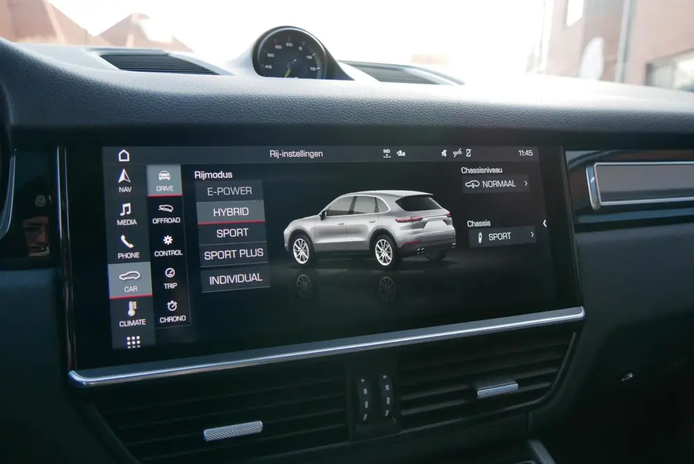Porsche Cayenne 3.0 E-Hybrid. pano. sportchrono. memory. luc uit 2019, foto 20