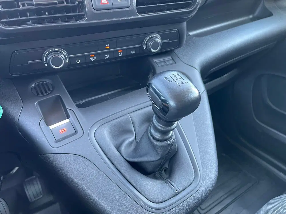 Toyota Proace City 1.5 l CARPLAY l TREKHAAK l EX. BTW uit 2022, foto 9
